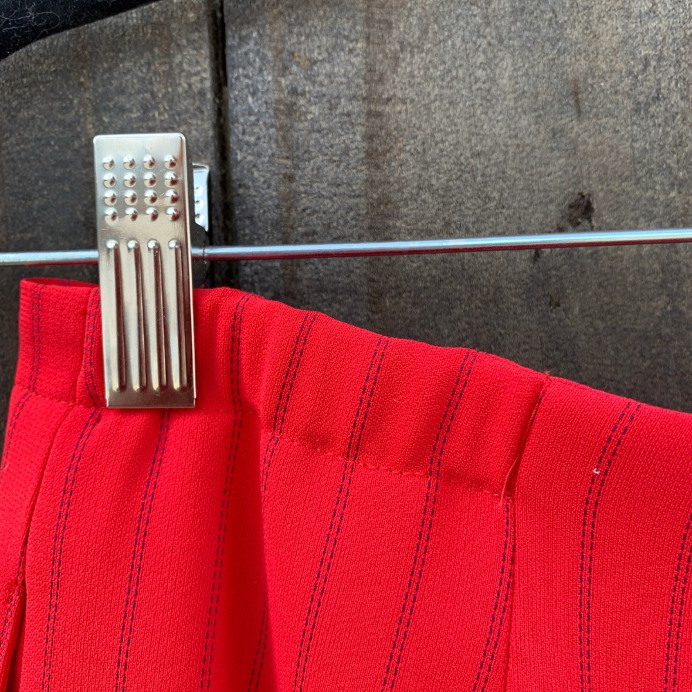 Euc Pendleton Pinstriped Red Trousers Size 6 - image 8